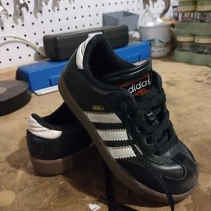 Toddler size 8.5 Adidas Samba Sneakers